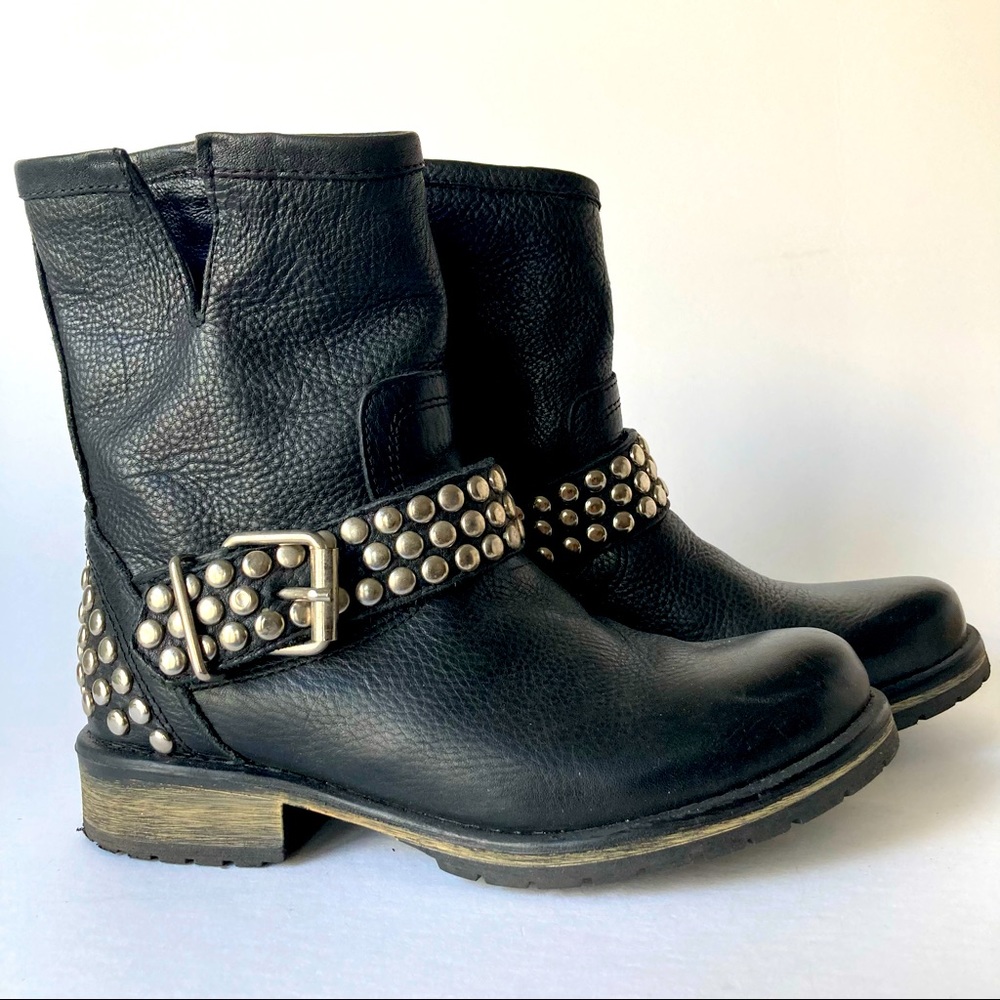 Like new Steve Madden boots